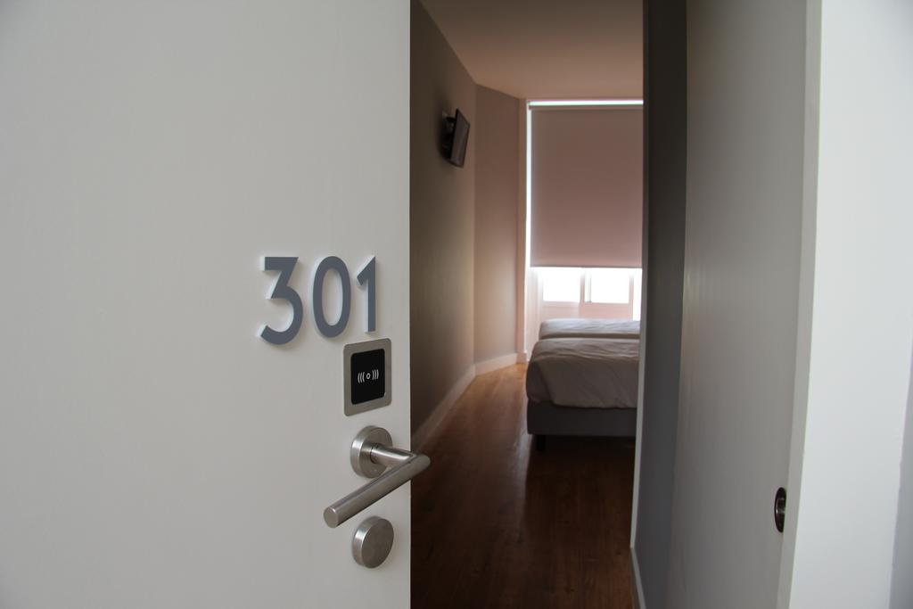 Decanting Porto House Room photo